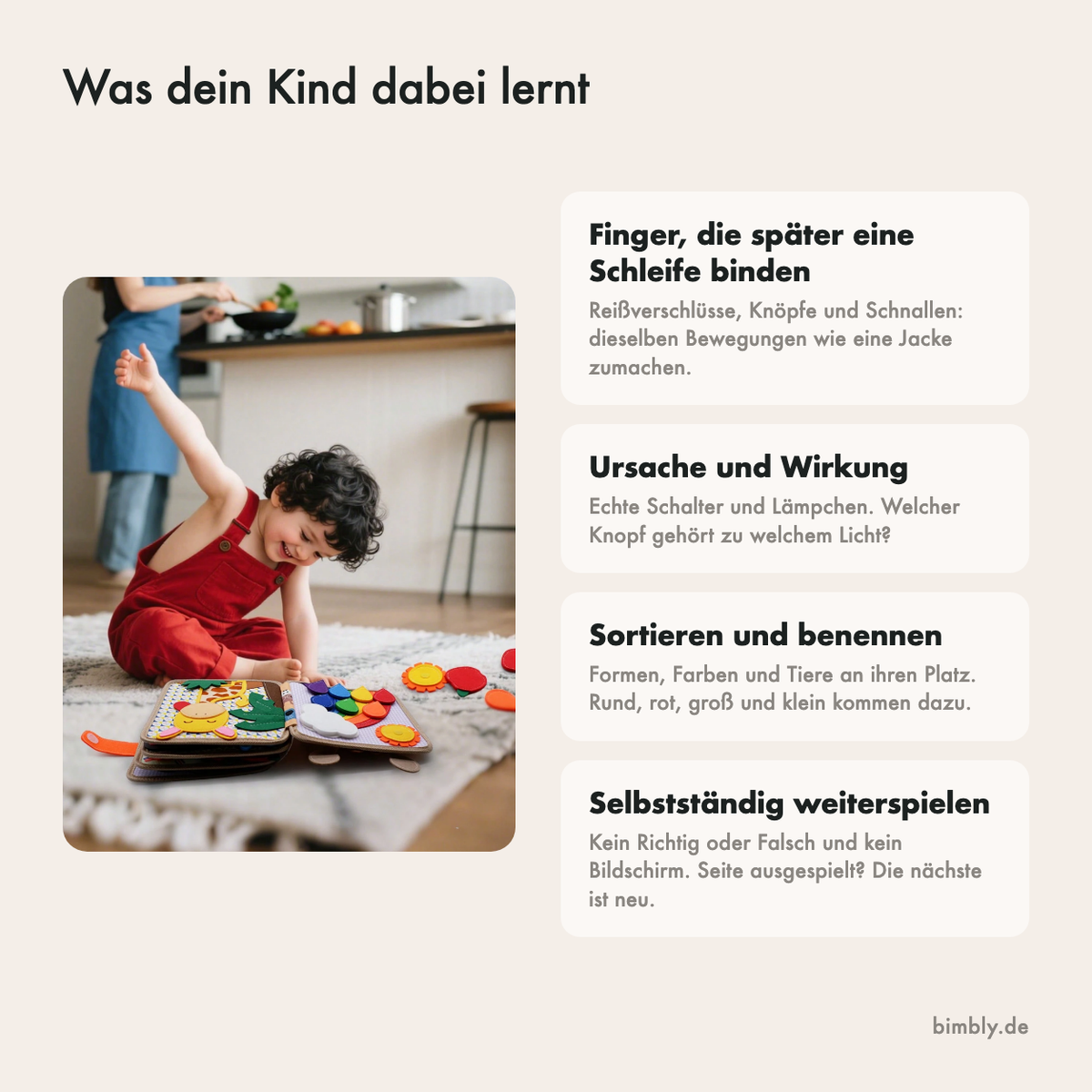 Das Buch aufgeschlagen auf 44 cm Breite