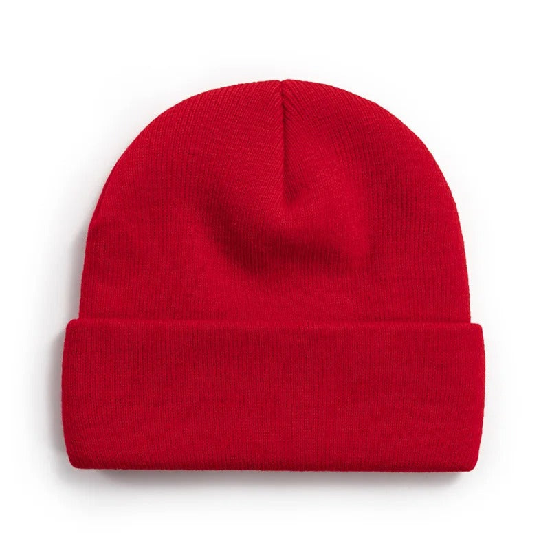 Rote Beanie mit Umschlag