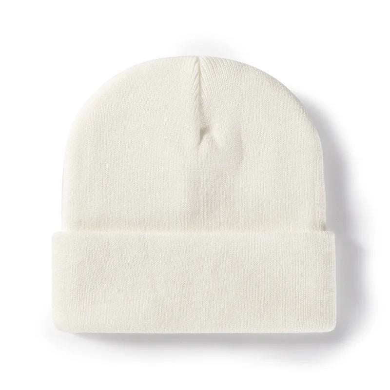 Weiße Beanie mit Umschlag