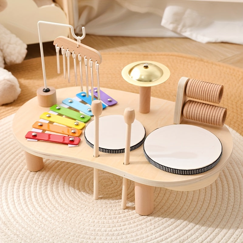 Musiktisch aus Holz mit Xylophon, zwei Trommeln, Becken und Windspiel